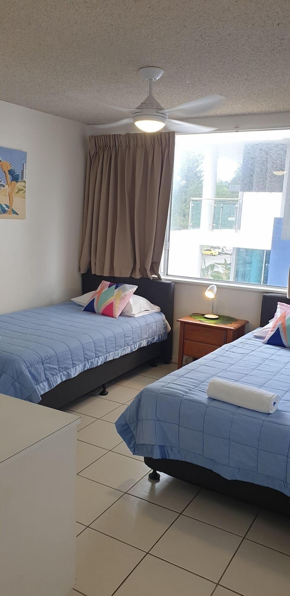 Wyuna Beachfront Holiday Apartments Gold Coast Bagian luar foto