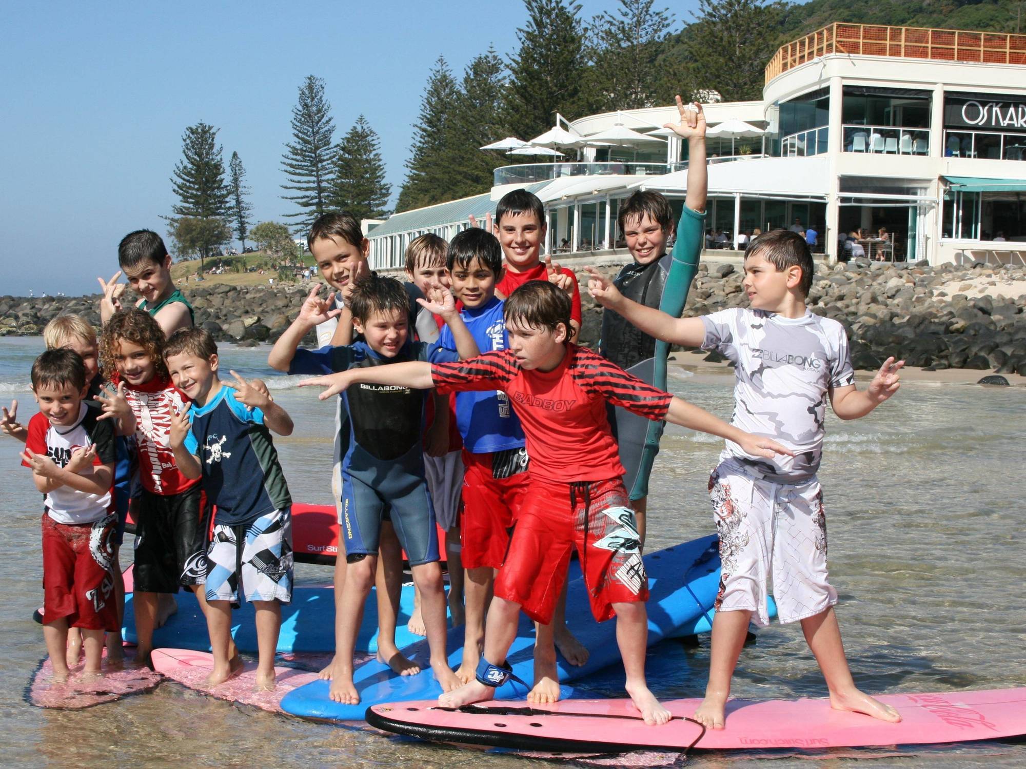 Wyuna Beachfront Holiday Apartments Gold Coast Bagian luar foto